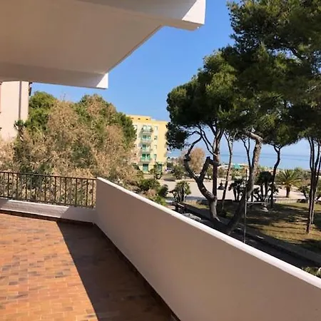 度假居 Blumarine *